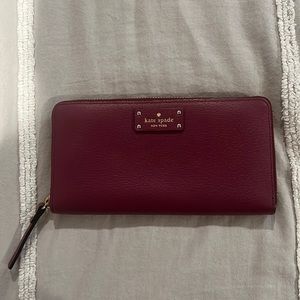Raspberry long wallet